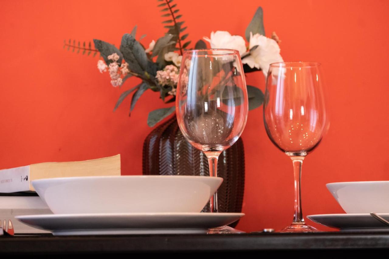 Gran Via Central Lovely Private Apt In The Heart Of Chueca Apartment Madrid Exterior photo